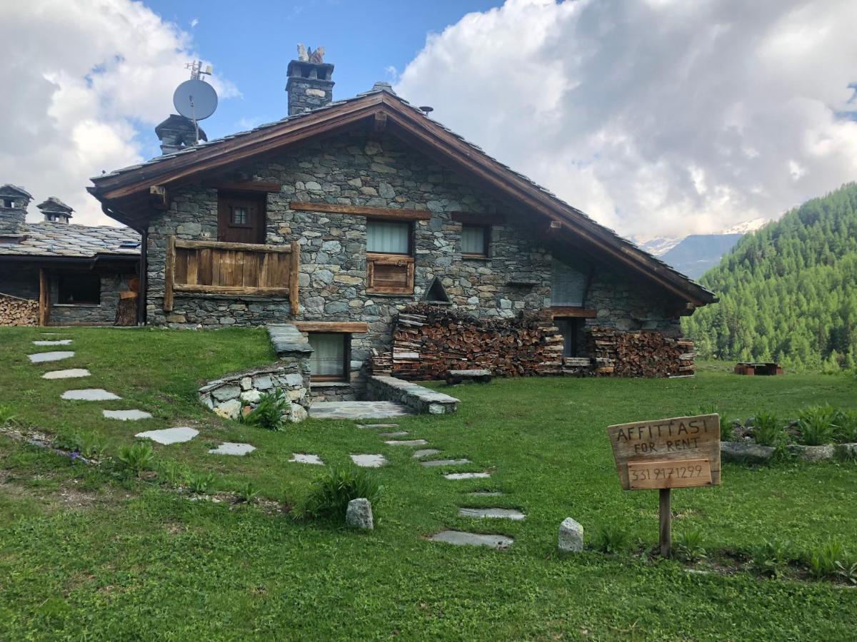 Chalet Gorret Cheneil Valtournenche Exterior foto